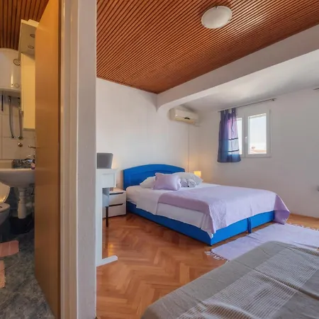 Perica And Perica With Separate Entrance