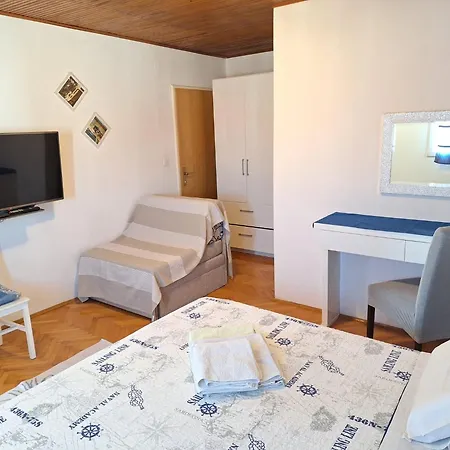 Perica And Perica With Separate Entrance